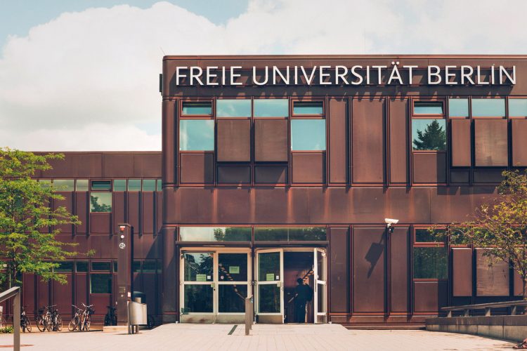 Free University of Berlin - Course Fees, Reviews, Admission - 2021